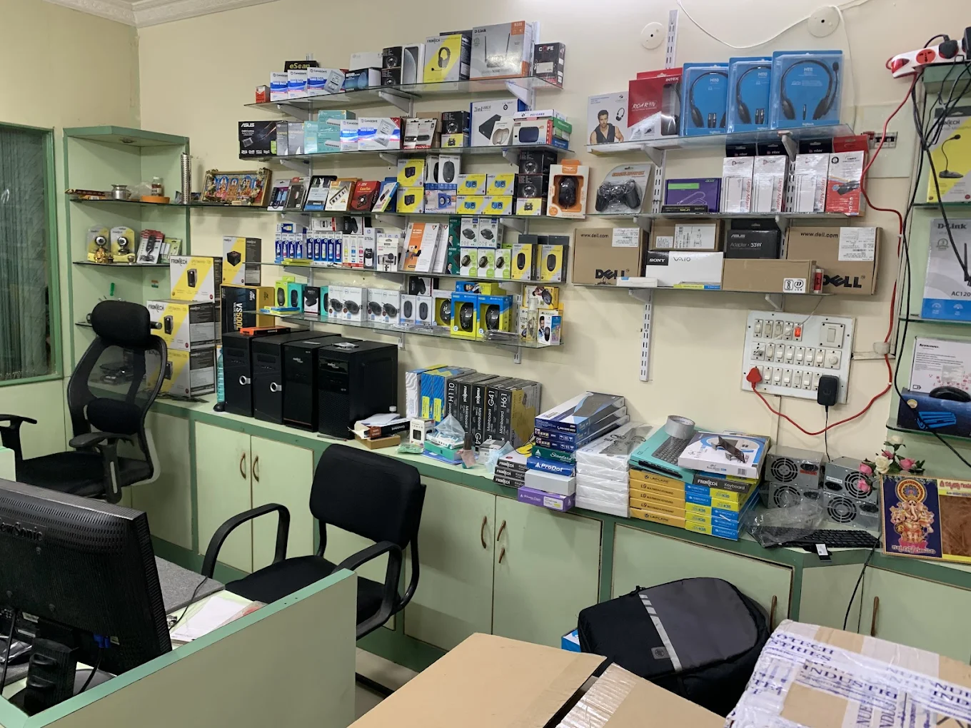 VST Computers showroom interior